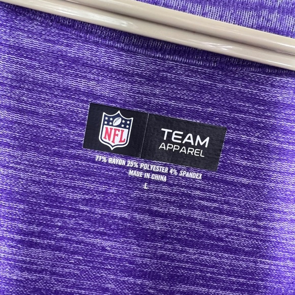 🏈Like New |•NFL•| Team Apparel Purple Minnesota Vikings Loose Fit Top Size L - Picture 4 of 5
